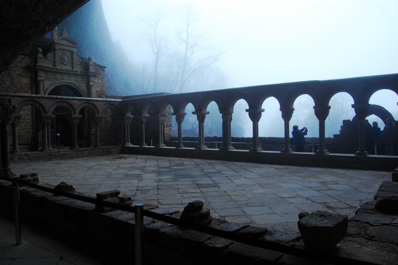 La Posada Del Arba El Frago Luaran gambar