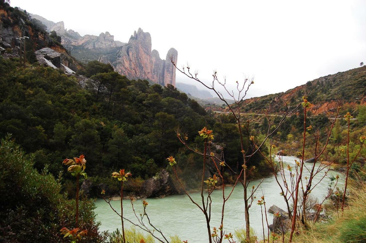 La Posada Del Arba El Frago Luaran gambar