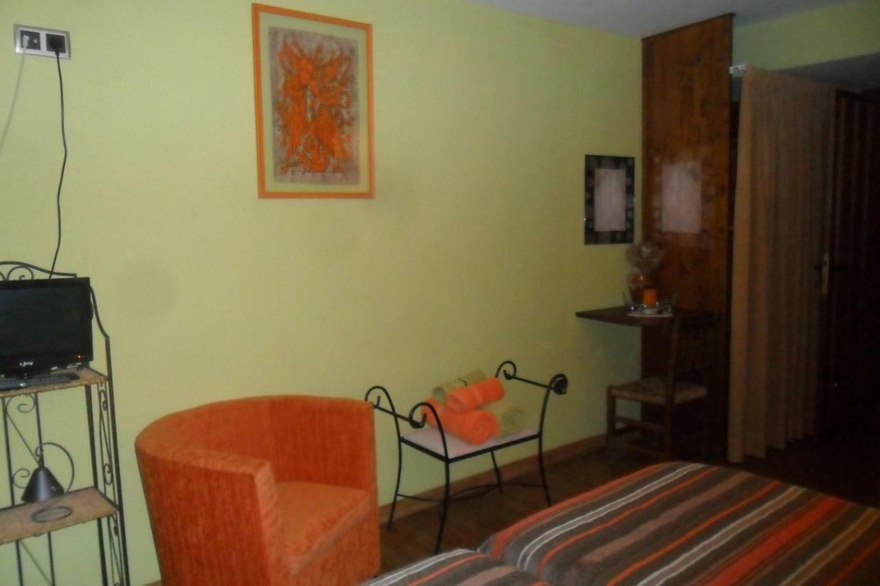 La Posada Del Arba El Frago Luaran gambar